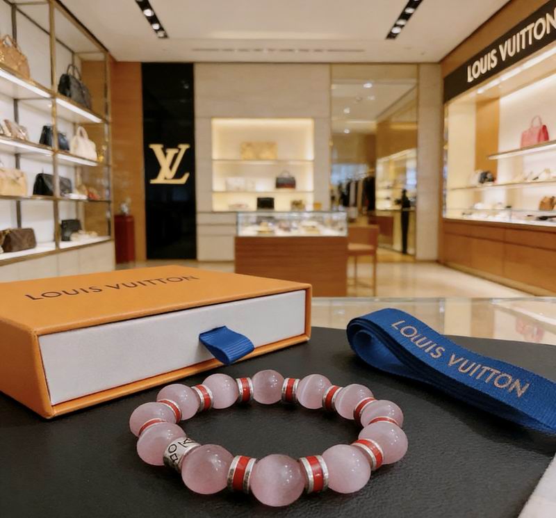 LV Bracelet 02yxs23